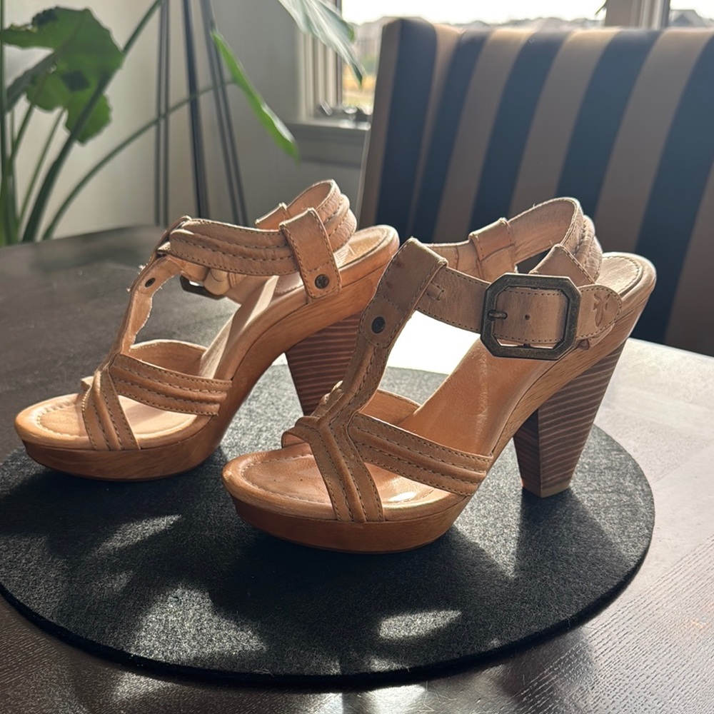FRYE heels!  Beautiful, size 9 in camel.
